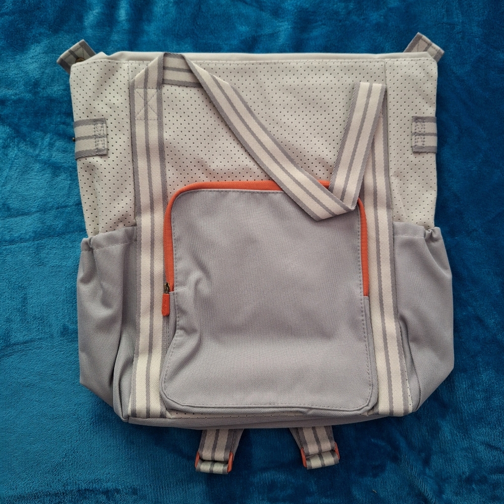 Thirty-One Day Away Backpack - Whisper Grey Colorblock ♥ NEW!!